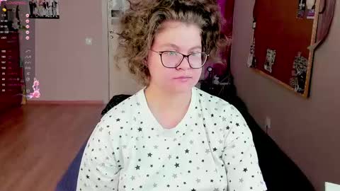 Snapshot of sashy_way chatting on February 13, 9:30 am .Alexandra online show from February 13, 9:30 am