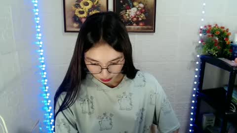 Snapshot of sassychixx699 chatting on February 4, 6:36 am Arci online show from February 4, 6:36 am