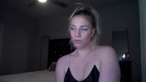 MazyMay333 online show from February 11, 7:23 am