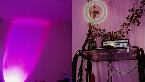 Gina George online show from February 22, 12:49 am