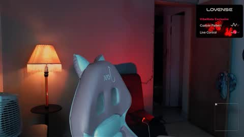 Snapshot of saucy_jenn1 chatting on January 12, 1:53 am I AM JENN online show from January 12, 1:53 am
