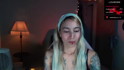 Snapshot of saucy_jenn1 chatting on January 25, 3:09 am I AM JENN online show from January 25, 3:09 am
