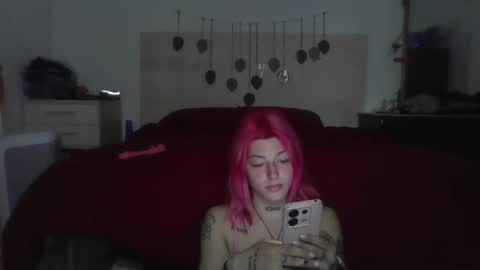 WettyWildPinkInk online show from April 8, 4:53 pm