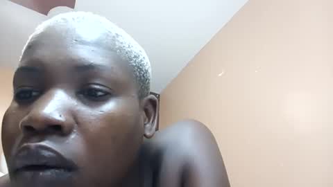 savagelinda01 online show from March 12, 8:55 pm