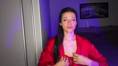 Sophie online show from July 13, 8:04 am