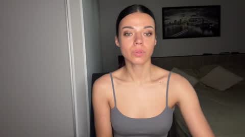 Sophie online show from June 16, 6:58 am