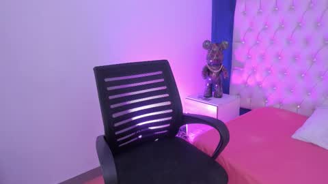 Snapshot of scarlet_fx chatting on September 11, 8:09 pm Scarlet online show from September 11, 8:09 pm