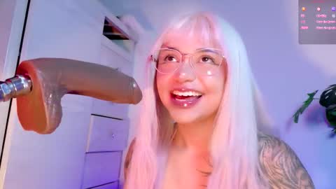 scarlet_gold online show from March 7, 1:34 am