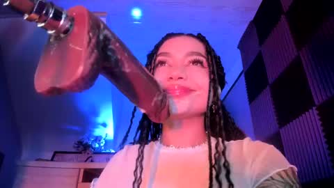 scarlet_gold online show from February 26, 4:19 am