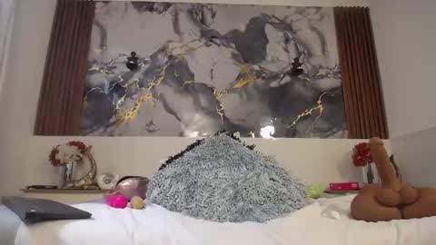 Scarleth online show from April 12, 4:10 pm