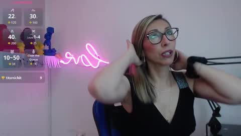 Scarlett online show from November 15, 12:17 pm