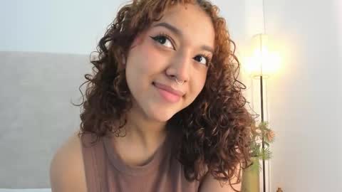 Scarlett  online show from February 10, 4:15 am