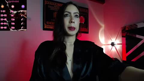 Snapshot of scarlett_buttock chatting on February 26, 12:38 pm Scarlett online show from February 26, 12:38 pm