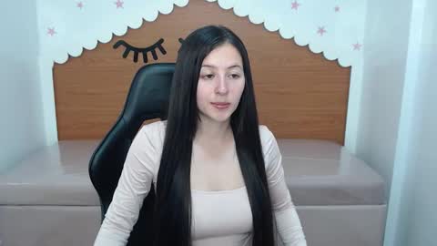 scarlett_percy_t online show from November 17, 7:47 pm