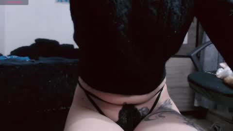 Snapshot of scarlett_vonrose chatting on September 20, 10:30 pm Scarlett Von Rose online show from September 20, 10:30 pm