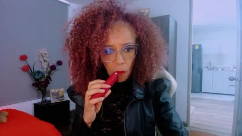 Scarlett online show from April 27, 9:01 pm