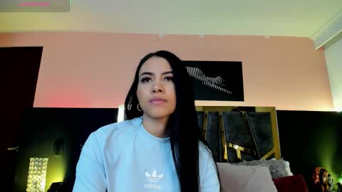 scarlettorres online show from January 6, 6:33 pm