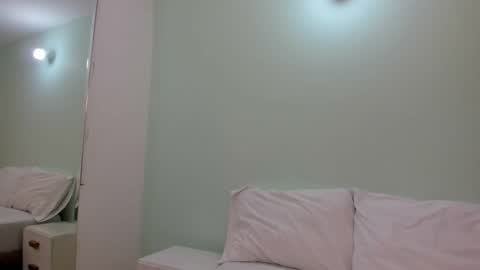 SCARLET online show from March 19, 12:20 pm