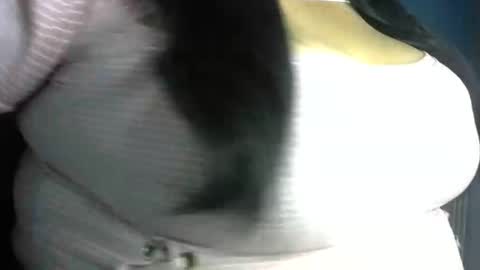 mai latina online show from December 19, 10:46 pm