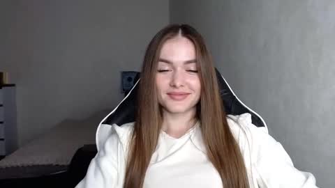 scratc_h online show from October 5, 4:23 pm