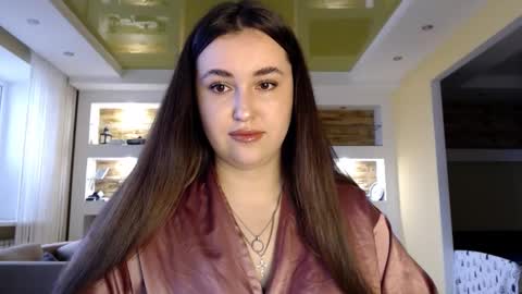 Elizabeth  online show from January 28, 10:23 am