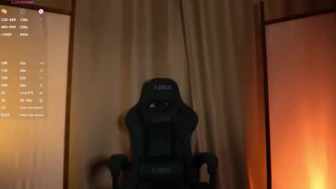 Brenda online show from September 20, 4:16 pm