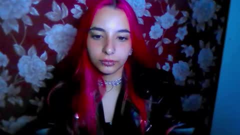 secretbloom_ online show from September 15, 9:44 pm