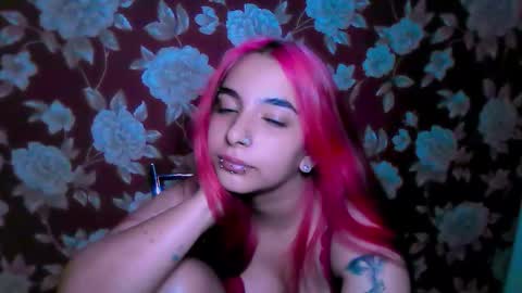 secretbloom_ online show from September 12, 7:10 pm