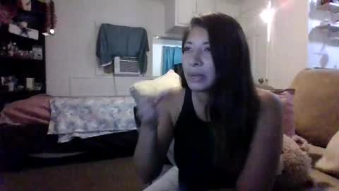 Snapshot of seductionprincess chatting on February 20, 12:41 am Seductivelala92 online show from February 20, 12:41 am