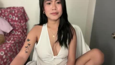 Mariaxxx online show from April 10, 4:35 pm