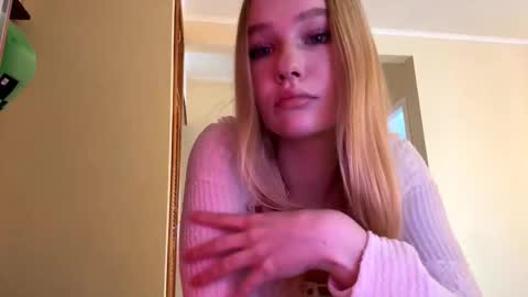 Kristie online show from March 1, 12:43 am