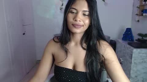 seleena__ online show from November 27, 5:32 am