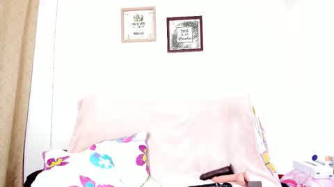 Karen online show from February 26, 2:16 pm