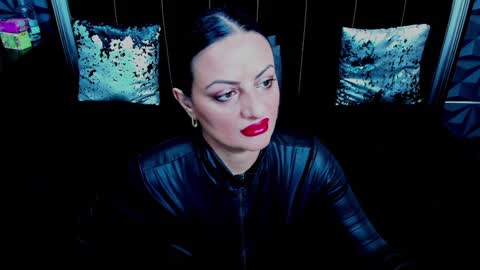 Selene online show from January 23, 6:06 am