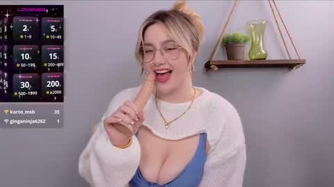 Selina Mae online show from January 17, 4:28 am