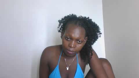 sellinprinces online show from December 1, 12:26 am