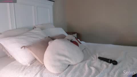 Sel online show from October 6, 1:17 pm