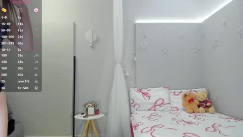 Sua online show from January 7, 9:07 pm