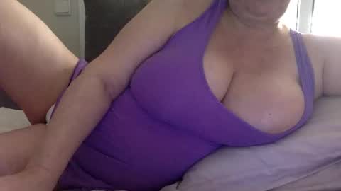 CRIS  online show from October 13, 8:39 am