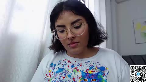 Snapshot of sensual_flame chatting on December 21, 10:40 pm Camille and sophie online show from December 21, 10:40 pm