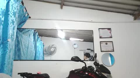 Snapshot of sensualbaby07 chatting on October 20, 8:56 pm I am Hellen online show from October 20, 8:56 pm