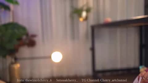 Maria- OF sensual bee online show from December 21, 1:32 am