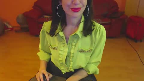 sensualmyra online show from March 1, 3:05 pm