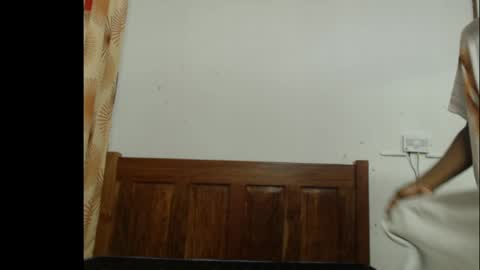 Anne online show from April 13, 4:47 am