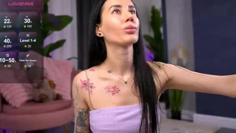 Serena online show from October 27, 11:06 am