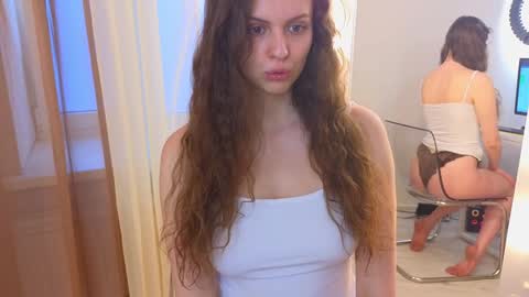 Hey Guys and Girls non-binary personalities  Im Sereta online show from January 17, 10:44 am