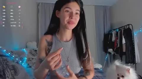 Ariana online show from November 18, 8:10 pm