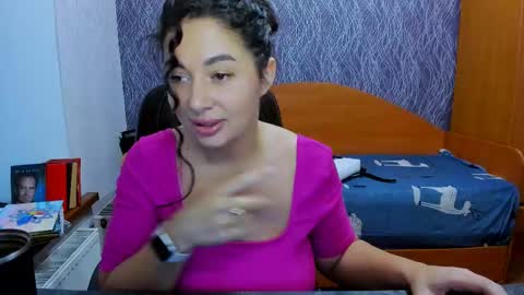 Snapshot of serpenttempter88 chatting on February 15, 5:51 am VIOLA online show from February 15, 5:51 am