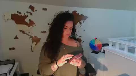 servegoddesszara online show from October 15, 4:53 pm