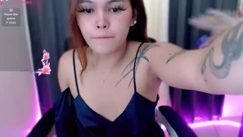 sexxxy_caroline online show from February 1, 11:20 am